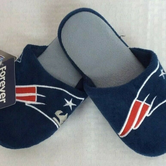 patriots slippers